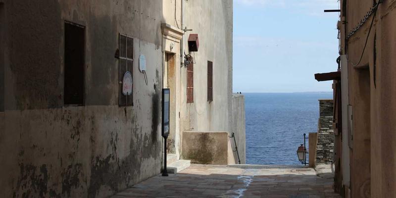 超越KPI：北欧管理哲学如何重塑组织效能与人才发展体系